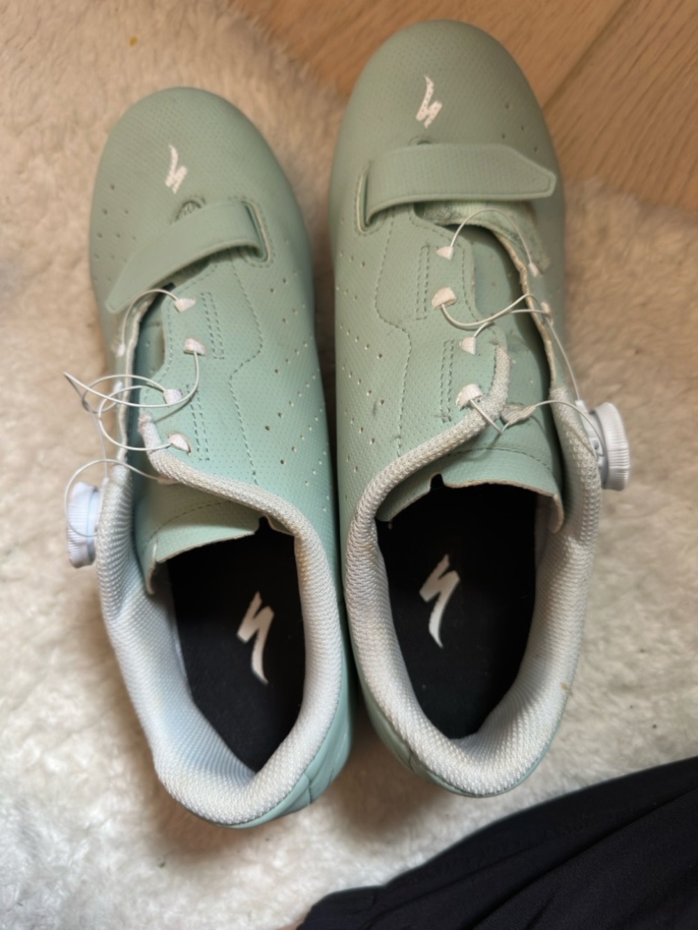 Specialized Mint Green Road Cycling Shoes with BOA Dial Torch 1